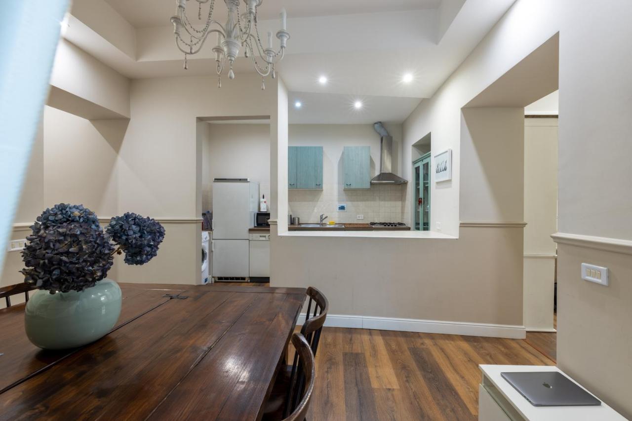 Charming Apartment With Patio A Few Steps From Colosseum Экстерьер фото