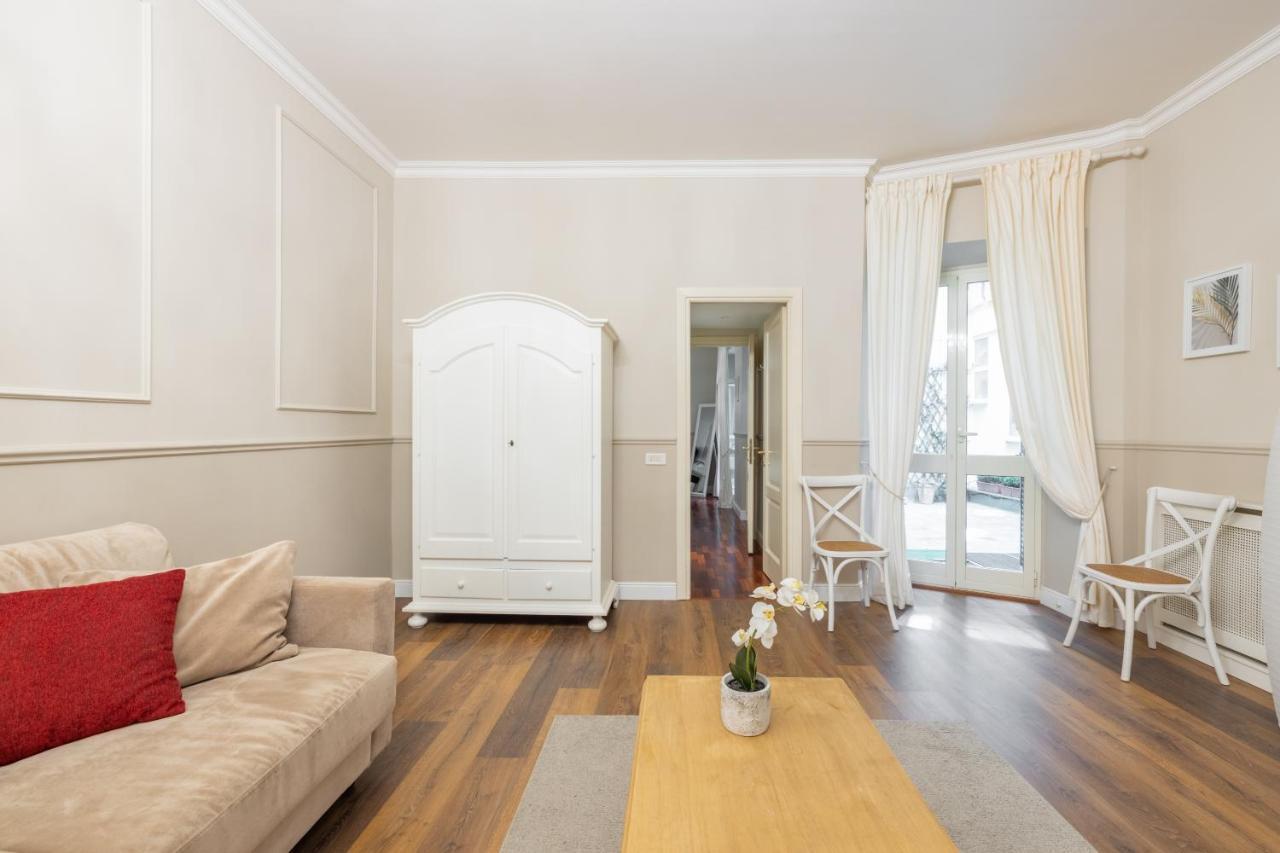 Charming Apartment With Patio A Few Steps From Colosseum Экстерьер фото